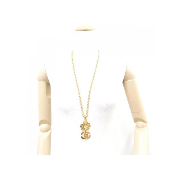Pre Loved Chanel Gold Interlocking CC Pendant Necklace Women - Picture 5 of 5